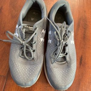 GREY UNDER ARMOUR SHOES